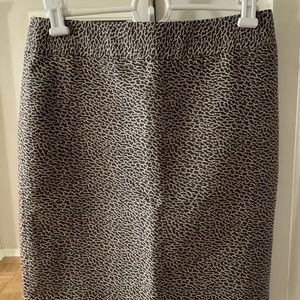 NWT Ann Taylor Loft Brown & Tan Animal Print Pencil Skirt - size 2P